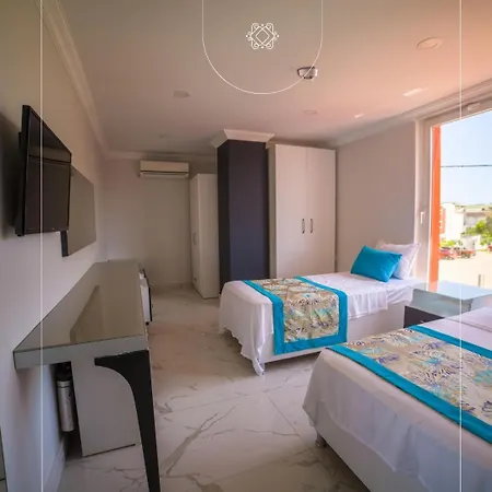 Homes Global *